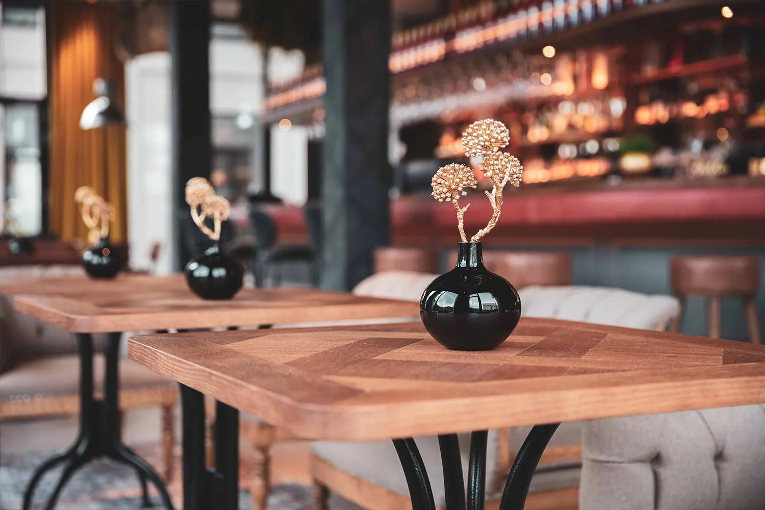 Festlich gedeckter Tisch im Sempre